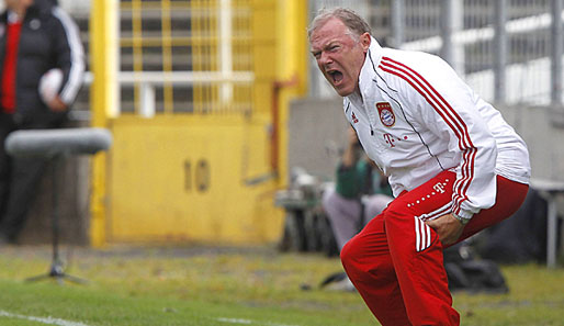 Hermann Gerland trainiert die zweite Mannschaft des FC Bayern München