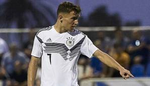 Oscar Schönfelder beim Test der U19 gegen Spanien.