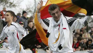 2007: Toni Kroos (Deutschland). Fünf Tore und vier Vorlagen steuerte Kroos zum dritten Platz der deutschen U17 bei. Er wurde mit 26 Prozent der Stimmen zum besten Spieler gewählt. Damals spielte Kroos bereits in der Bayern-Jugend.