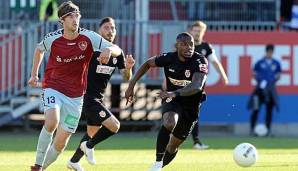 Energie Cottbus und Flensburg kämpfen um den Aufstieg in die 3. Liga.