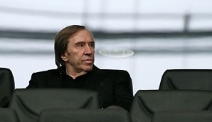 Günter Netzer geht gerichtlich gegen Theo Zwanziger vor