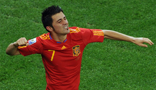 David Villa mausert sich zum spanischen Volkshelden