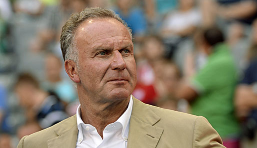 Karl-Heinz Rummenigge sieht das DFB-Team durch eine Verlängerung mit Löw entlastet