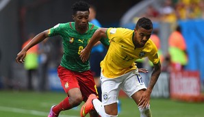 Luiz Gustavo (r.) stand in allen WM-Spielen der Brasilianer in der Startelf