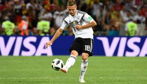 Joshua Kimmich: Offensiv mit einigen starken Pässen. Stand jedoch wie gegen Mexiko wieder sehr hoch und war deshalb bei zahlreichen Kontern nicht zur Stelle. Note: 3.