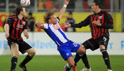 Tobias Fink (l.) und Malte Metzelder (r.) verlängerten ihre Verträge in Ingolstadt bis 2013