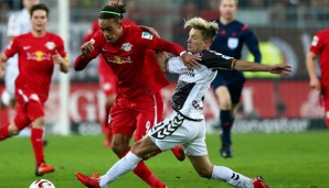 Marc Rzatkowsk (r.) erzielte den Führungstreffer für den FC St. Pauli