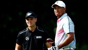 Martin Kaymer (l.) stand in Akron im Schatten von Tiger Woods