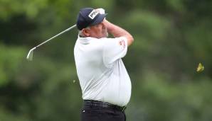 Der argentinische Golfstar Angel Cabrera ist wegen häuslicher Gewalt zu zwei Jahren Gefängnis verurteilt worden.