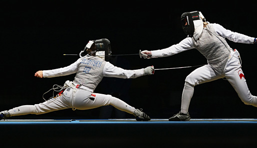 Carolin Golubytskyi (l.) hat beim Grand Prix in Danzig den dritten Platz belegt