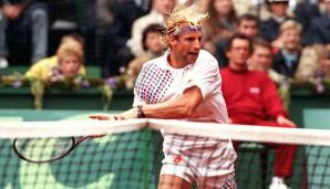 THOMAS MUSTER (Tennis): Just als Muster erstmals den Einzug in die Top Ten der Weltrangliste schaffte, fährt ihn ein betrunkener Mann in Key Biscayne am Rande der Miami Open in dessen Pontiac um. Musters linkes Knie ist völlig zerstört.