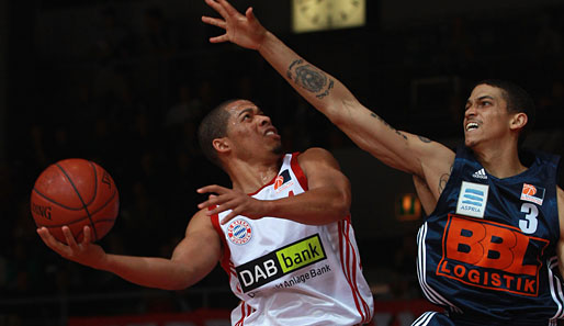 Jonathan Wallace (l.) war mit 20 Punkten Topscorer des FC Bayern gegen die Rhöndorf Dragons