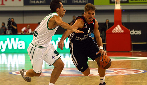 Steffen Hamann (r.) feierte mit dem FCB gegen Treviso eine erfolgreiche Eurocup-Premiere