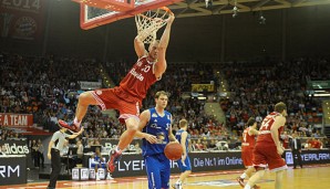 Dusko Savanovic lies es gegen Frankfurt mit einem Dunk ordentlich krachen