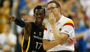 Das DBB-Team um Dennis Schröder und Bundestrainer Chris Fleming treten in Bamberg an