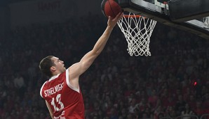 Janis Strelnieks ist bereits der dritte Spieler, der bei den Brose Baskets verlängert