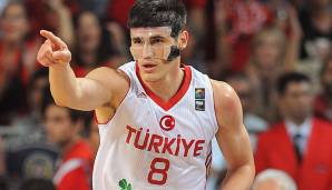 Platz 12: TÜRKEI - Ilyasova, Korkmaz, Osman - die Türken kommen mit drei NBA-Spielern, doch in der Vorbereitung setzte es gegen Serbien und Griechenland deutliche Pleiten. Die Zwischenrunde ist hinter den USA trotzdem möglich, dann wartet wohl Giannis.