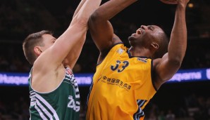 Jamel McLean (r.) unterlag mit Alba Berlin bei Zalgiris Kaunas