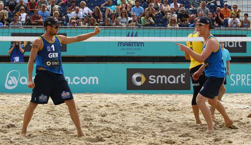 Julius Brink (l.) und Jonas Reckermann (r.) haben in Agadir das Finale erreicht