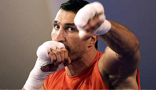 Wladimir Klitscho teilt kräftig aus. Kommt es trotzdem noch zum Kampf gegen Haye?