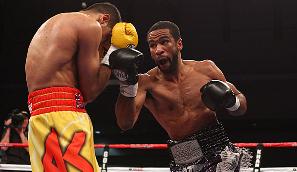 Lamont Peterson (r.) gewann den WM-Kampf gegen Amir Khan nach Punkten