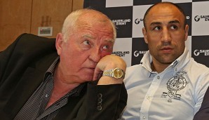 Arthur Abraham (r.) kann gegen Nikola Sjekloca seinen vierzigsten Profikampf gewinnen