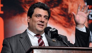 Mauricio Sulaiman setzt sich für eine bessere Bezahlung der Boxerinnen ein