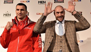 Wladimir Klitschko (l.) tritt am 9. Juli zum Rückkampf gegen Tyson Fury an