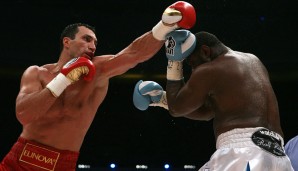 11. September 2010, IBF-, IBO- und WBO-Titel: Sieg gegen Samuel Peter durch K.o.