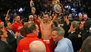 21 Jahre nach seinem Olympiasieg in Atlanta und 17 Jahre nach seinem ersten WM-Kampf hat Wladimir Klitschko am 3. August 2017 seine Karriere beendet. SPOX blickt zurück auf alle Titelkämpfe des Ukraines