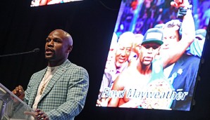 Floyd Mayweather trifft am 26. August auf Conor McGregor