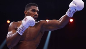 Anthony Joshua kämpf am 8. März gegen Francis Ngannou.