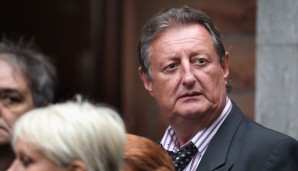 Eric Bristow hat sein Gehalt gespendet