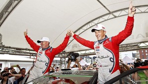 Kris Meeke (r.) konnte seinen zweiten Saisonsieg einfahren