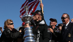 James Spithill wurde als Segler des Jahres 2014 ausgezeichnet