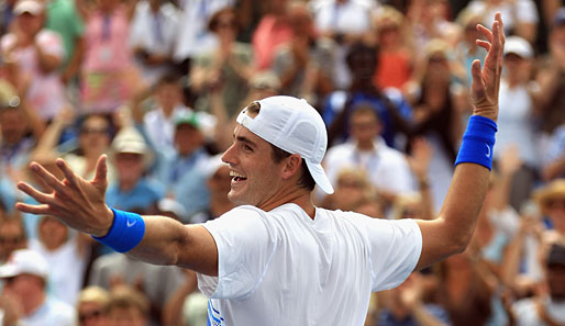 John Isner hat das ATP-Turnier in Winston-Salem gegen Julien Benneteau gewonnen