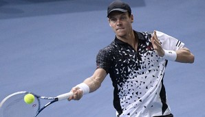 Thomas Berdych setzte sich in drei Sätzen gegen den Südafrikaner durch