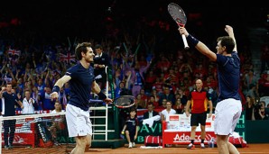 Andy und Jamie Murray hatten trotz hoher Sicherheitsvorkehrungen sichtlich Spaß