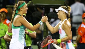 Links die strahlende Siegerin, rechts muss Kerber anerkennen: Azarenka war zu stark