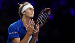 Alexander Zverev hadert mit der Niederlage gegen John Isner.