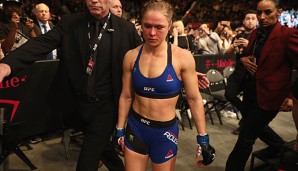 Ronda Rousey ging schon nach 48 Sekunden auf die Bretter