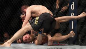 Noch nie wurde Conor McGregor im UFC-Ring so vernichtet: Khabib Nurmagomedov ist der alte und neue UFC-Champion im Leichtgewicht. Nach seinem Triumph wurde er in seiner Heimat in Dagestan gebührend empfangen: Spox zeigt die besten Bilder.