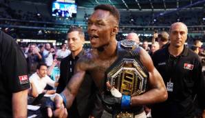 Israel Adesanya will heute seinen Titel verteidigen.