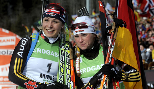 Deutscher Doppelsieg in Fort Kent: Lena Neuner (l.) und Andrea Henkel siegten in der Verfolgung