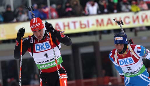 Arnd Peiffer (l.) belegte den achten Rang beim Massenstart