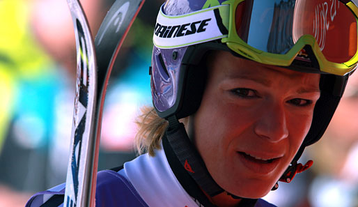 Maria Höfl-Riesch wird sich nun gründlich untersuchen lassen