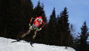 Arnd Peiffer feiert seinen ersten Saisonsieg in der Verfolgung in Kontiolahti