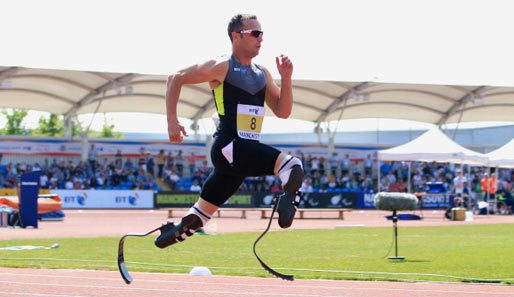 Bei der WM 2011 stellte Pistorius mit der Staffel einen südafrikanischen Landesrekord auf