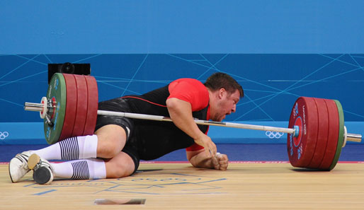 Matthias Steiner konnte den Wettkampf nach seinem Unfall nicht fortsetzen