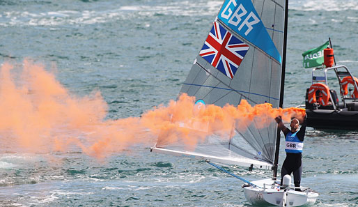 Ben Ainslie feiert seine vierte olympische Goldmedaille